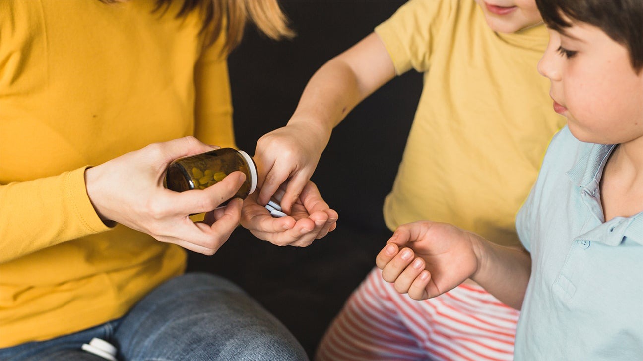 Các dấu hiệu bé thiếu vitamin D 3