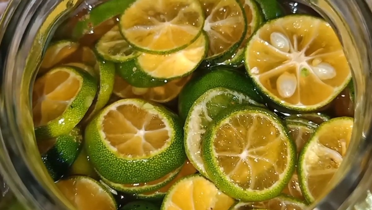 Điều trị ho khan bằng mật ong và quất 3