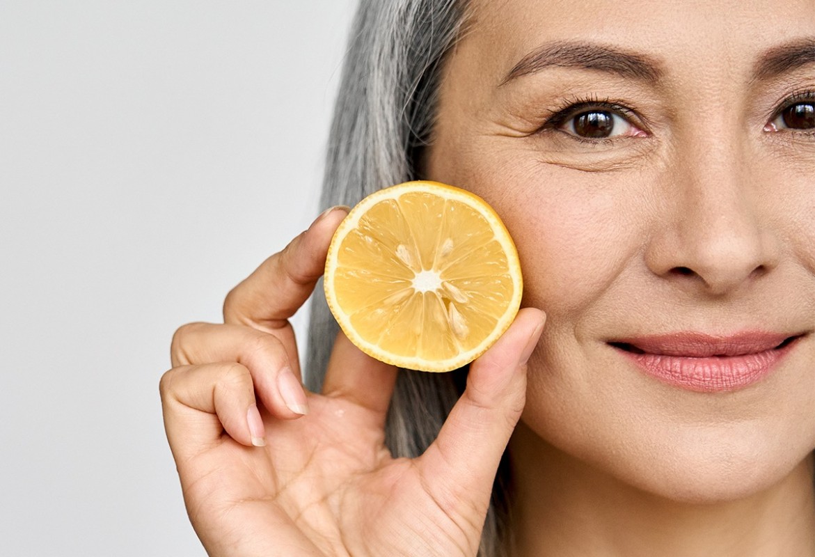 Những sai lầm khi dưỡng da khiến da dễ lão hóa 3