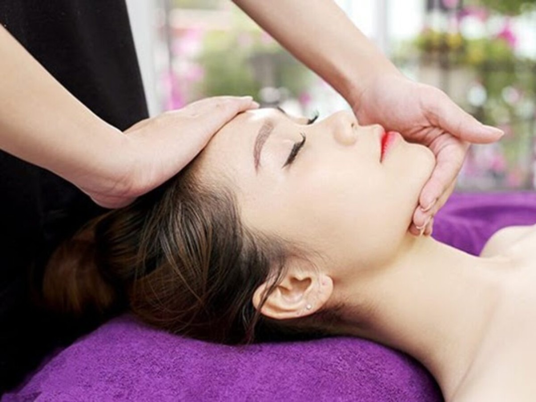 Cách Massage Mặt Giúp Giảm Nếp Nhăn Hiệu Quả 2