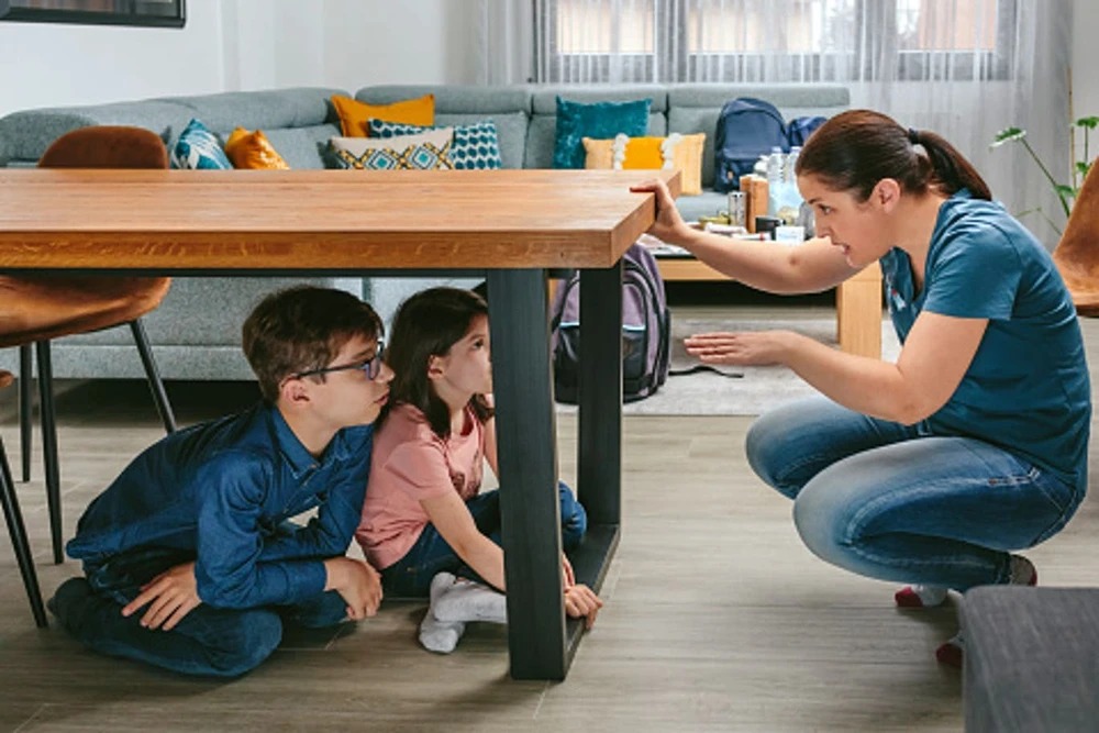 Cách Ứng Phó Với Động Đất 1