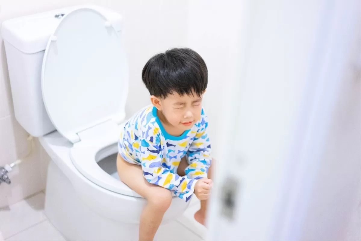 Phòng Ngừa Táo Bón Ở Trẻ Nhỏ: Hiểu Rõ Để Bảo Vệ Hệ Tiêu Hóa Của Con